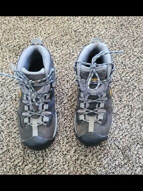 KEEN Women's Hiking Boots